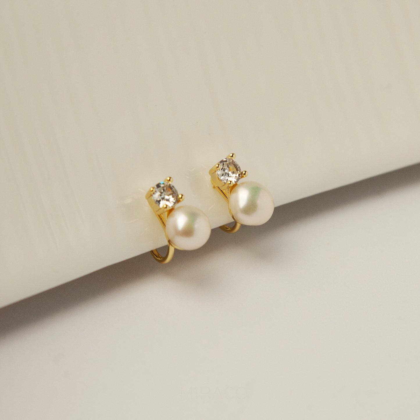 Freshwater Pearl Clip On Stud Earrings