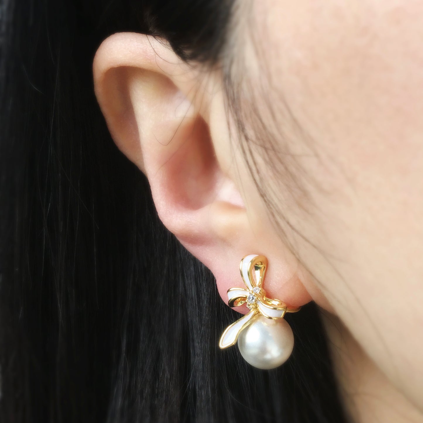 Bow Knot Pearl Clip On Studs