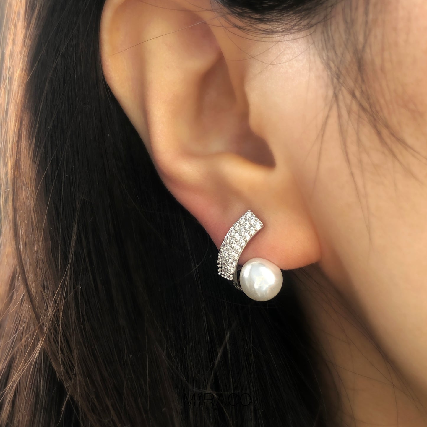 Pearl Studs With Pave Diamond