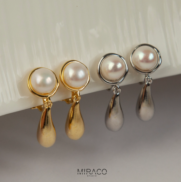 Pearls Dangle Clip On Earrings, Freshwater Pearls Water Droplet Earrings