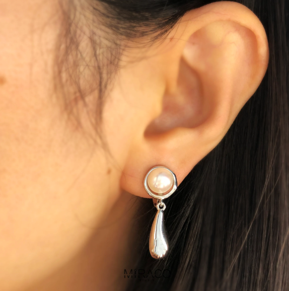 Pearls Dangle Clip On Earrings, Freshwater Pearls Water Droplet Earrings