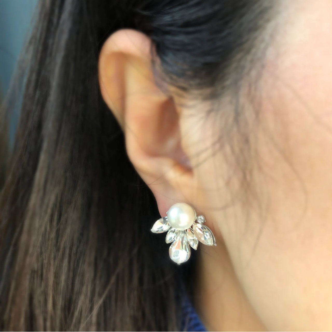 Flower Pearl Clip On Studs