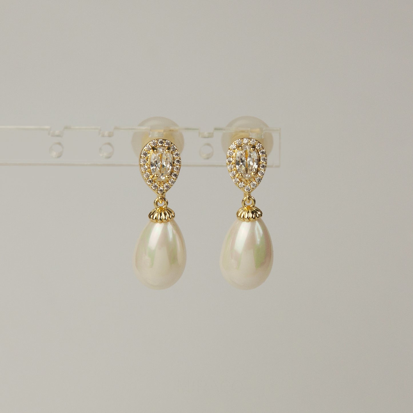 Clip On Pearls Diamond Earrings