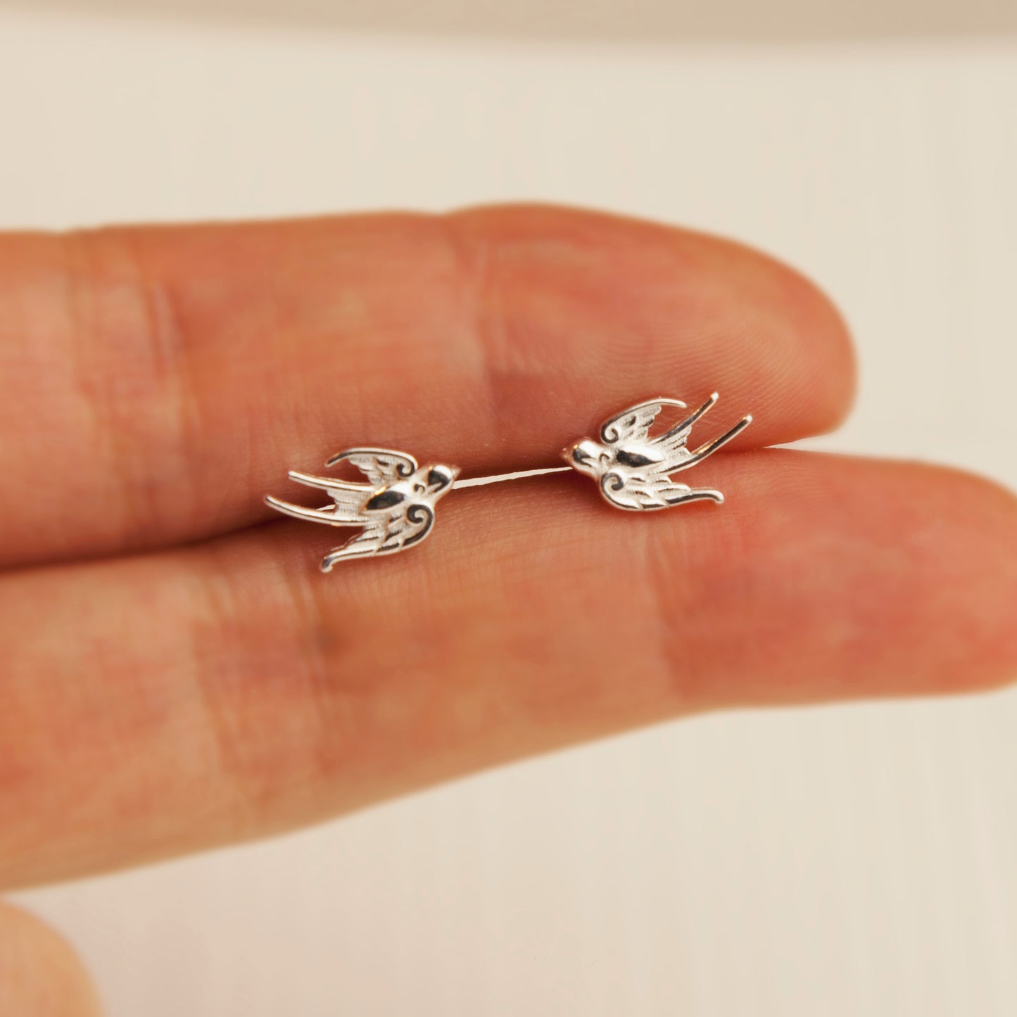 Swallow Stud Earrings in S999 Sterling Silver