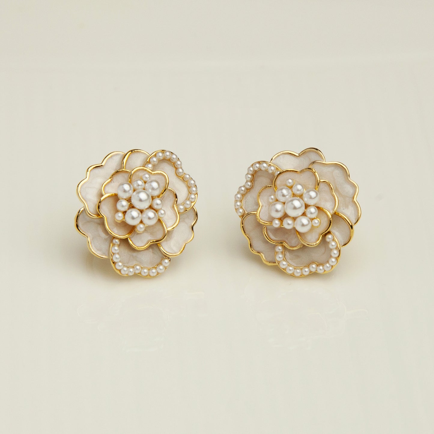 Clip On Cream White Camellia Flower Earrings Pearl Stud Earrings