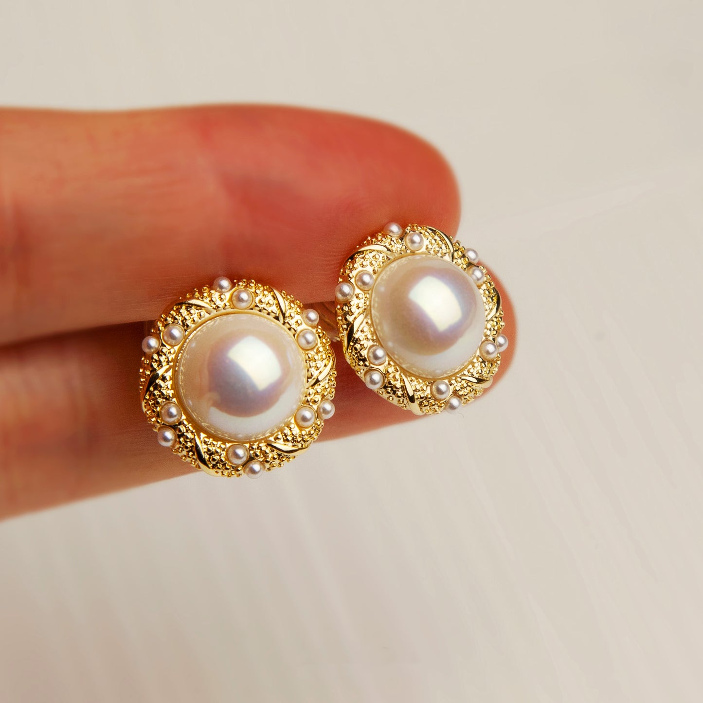 Large Pearl Gold Rim Round Button Clip On Earrings